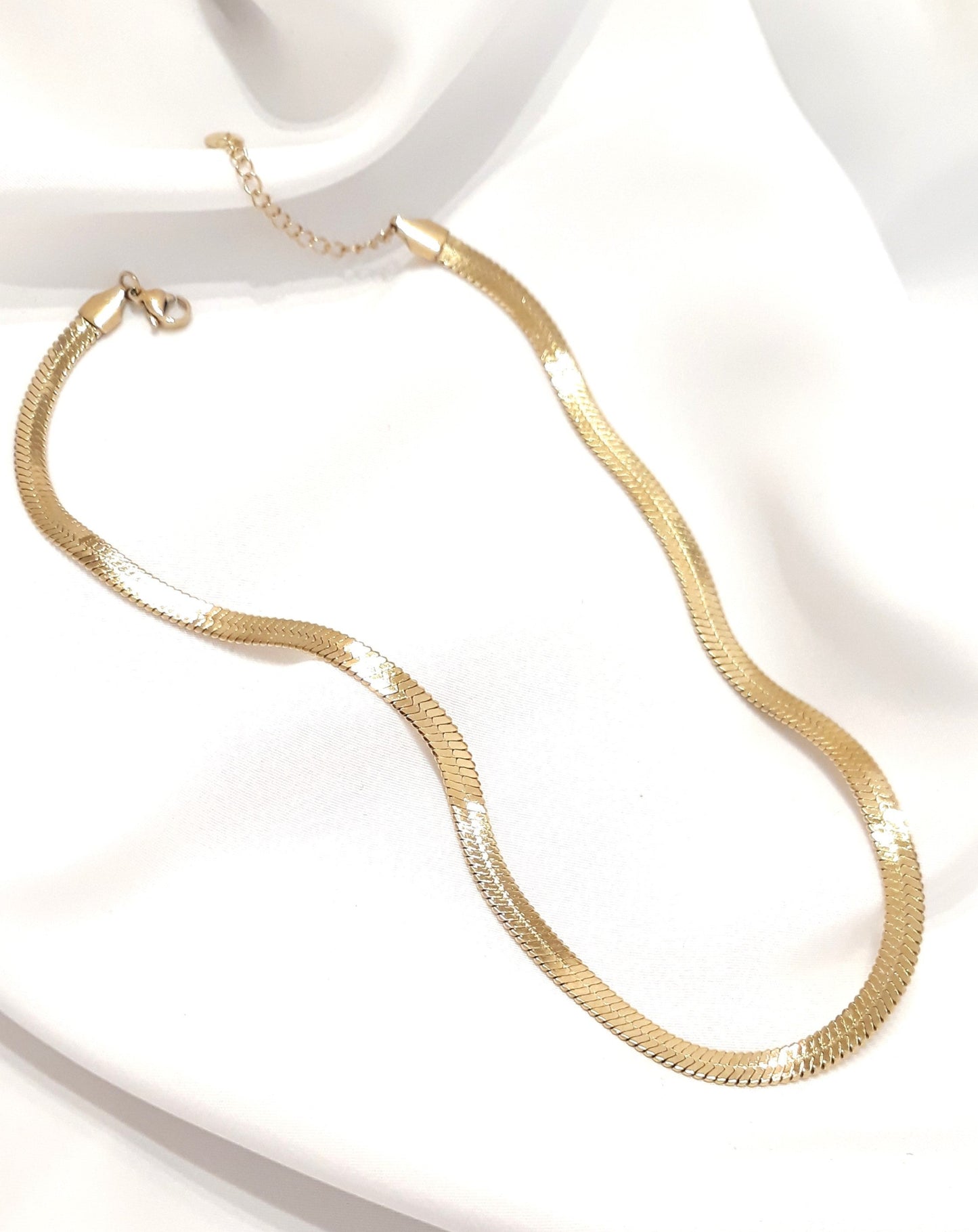 Collier doré Camélia