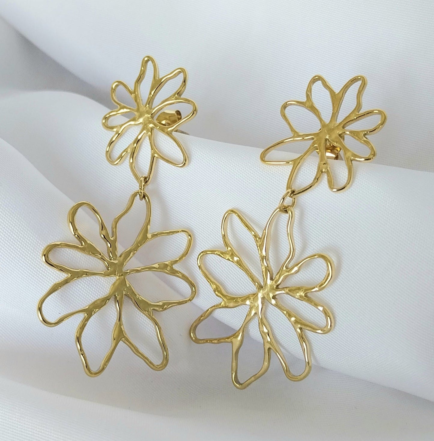 Boucles d'oreilles dorées L'orchidée