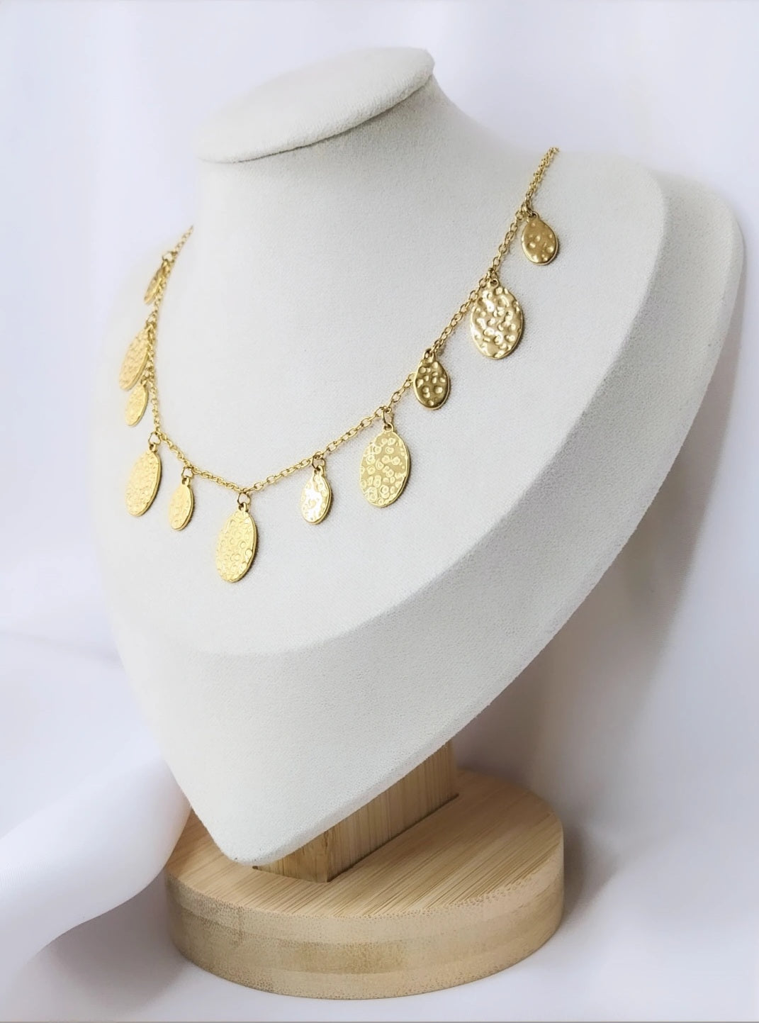 Collier doré Goutte de Galanthus