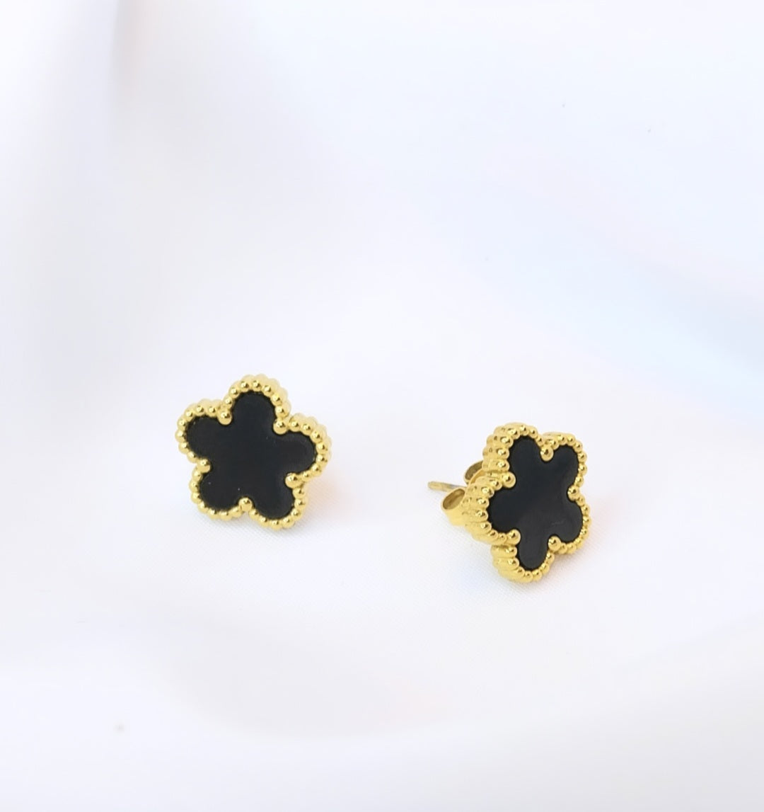 Boucles d'oreilles dorées La tulipe "reine de la nuit"