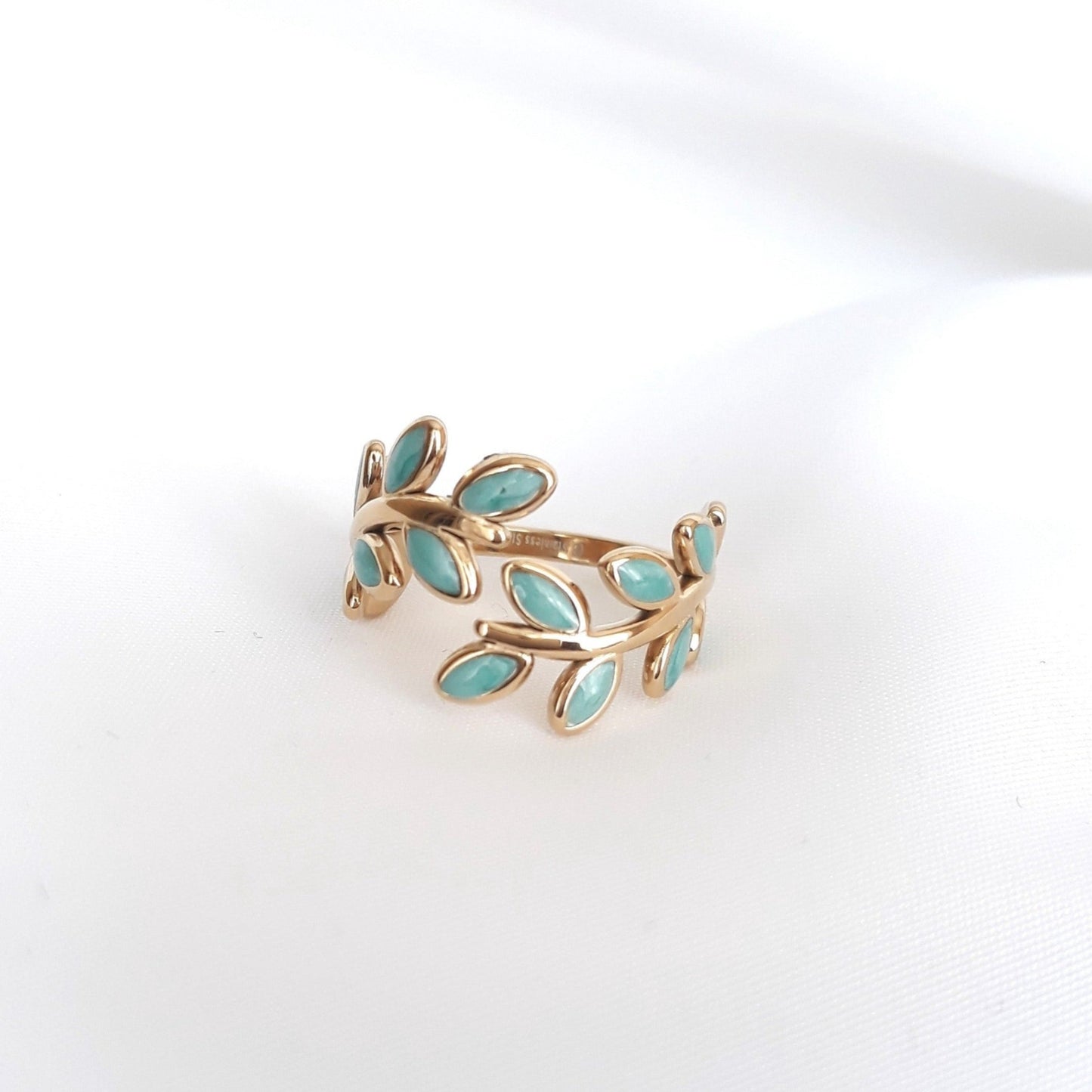 Bague dorée Oléaria