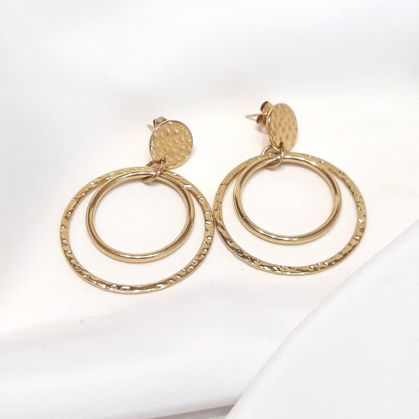 Boucles d'oreilles dorées Narcisse