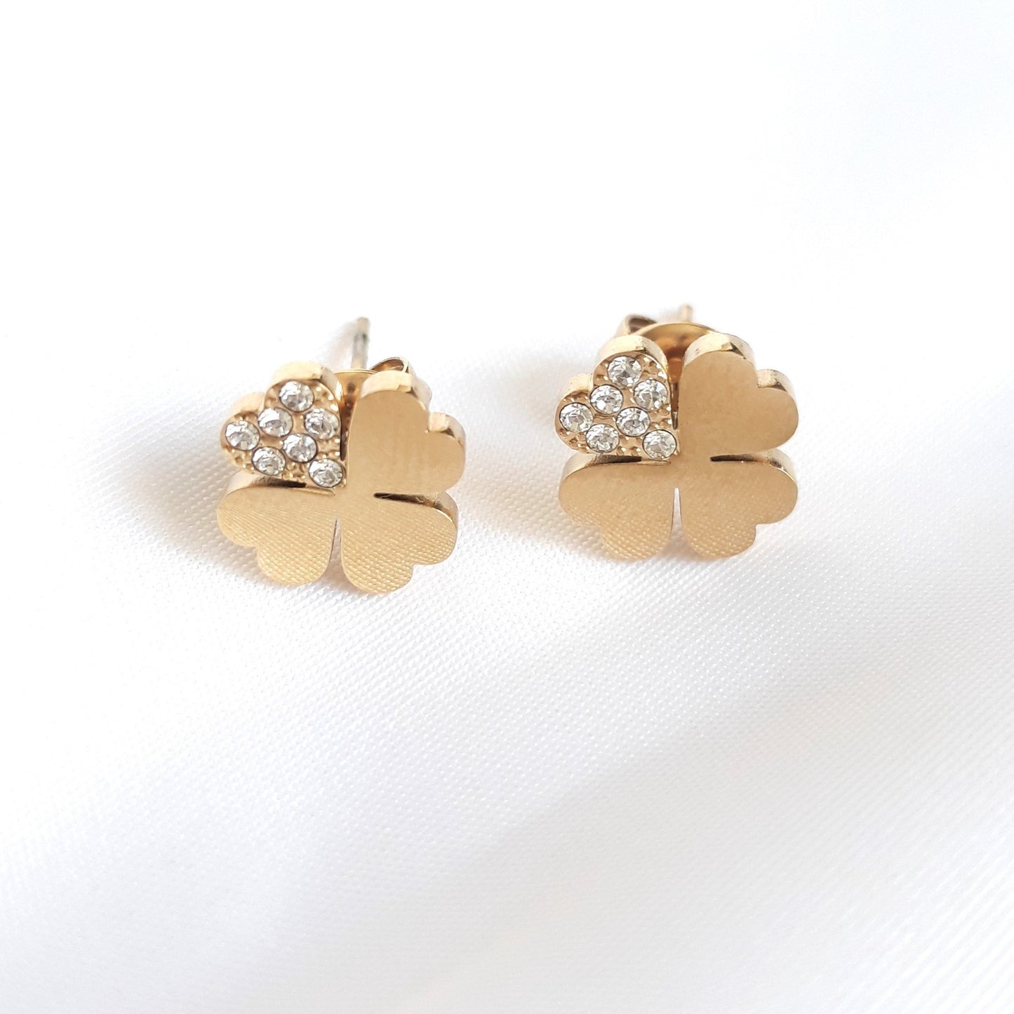 Boucles d'oreilles dorées Trèfle