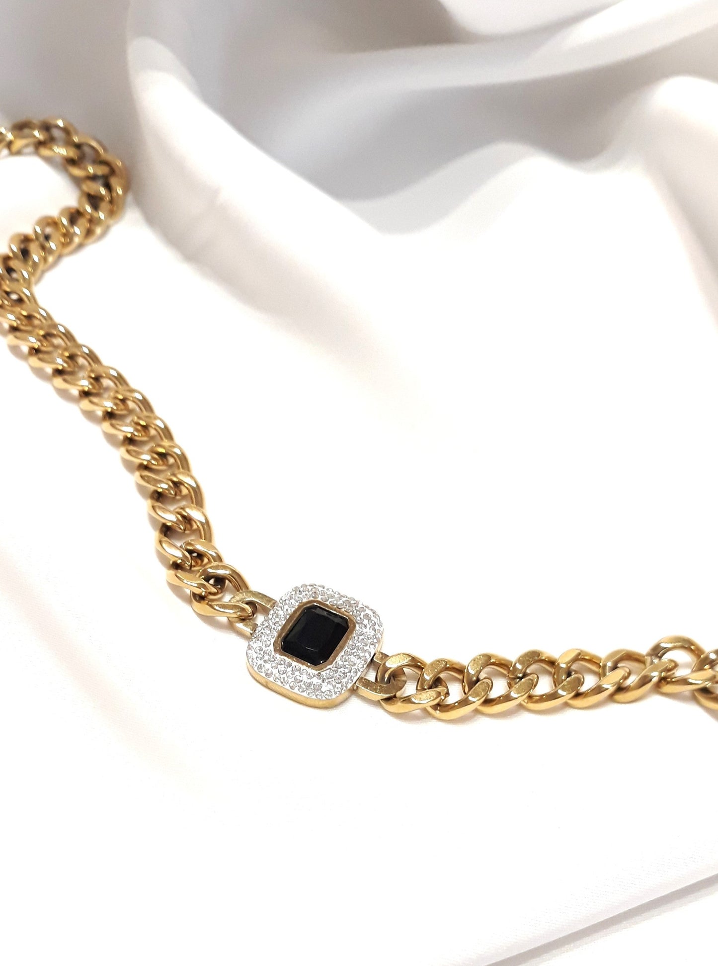 Collier doré Black Barlow