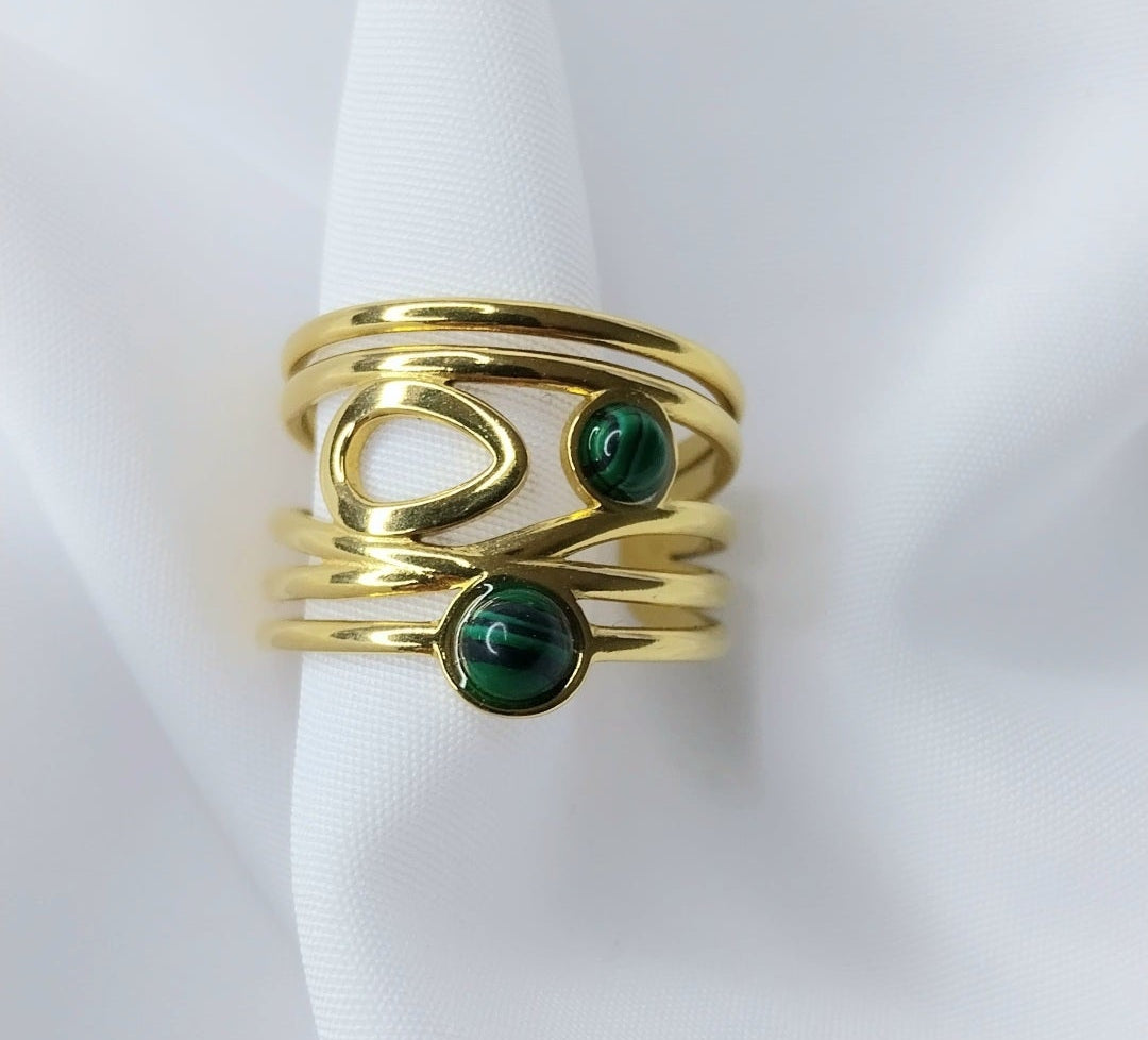 Bague dorée Hellebore en acier inoxydable hypoallergénique - Manoir A bijoux