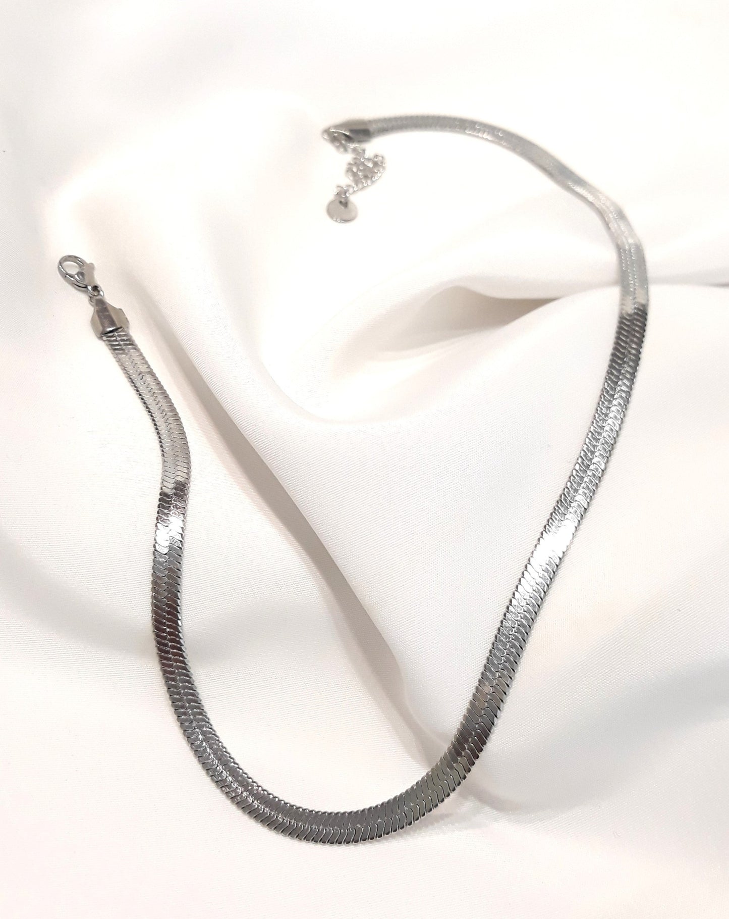 Collier doré Camélia