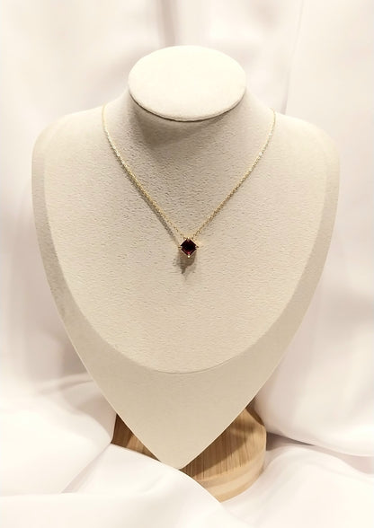 Collier doré Rose Rouge