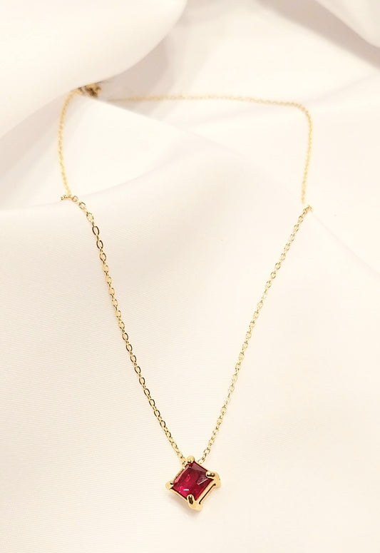 Collier doré Rose Rouge