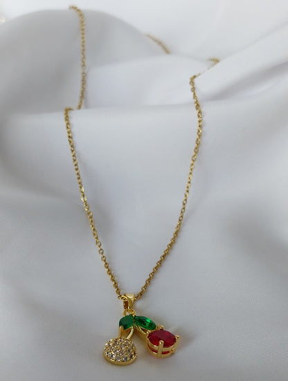 Collier doré Cerises