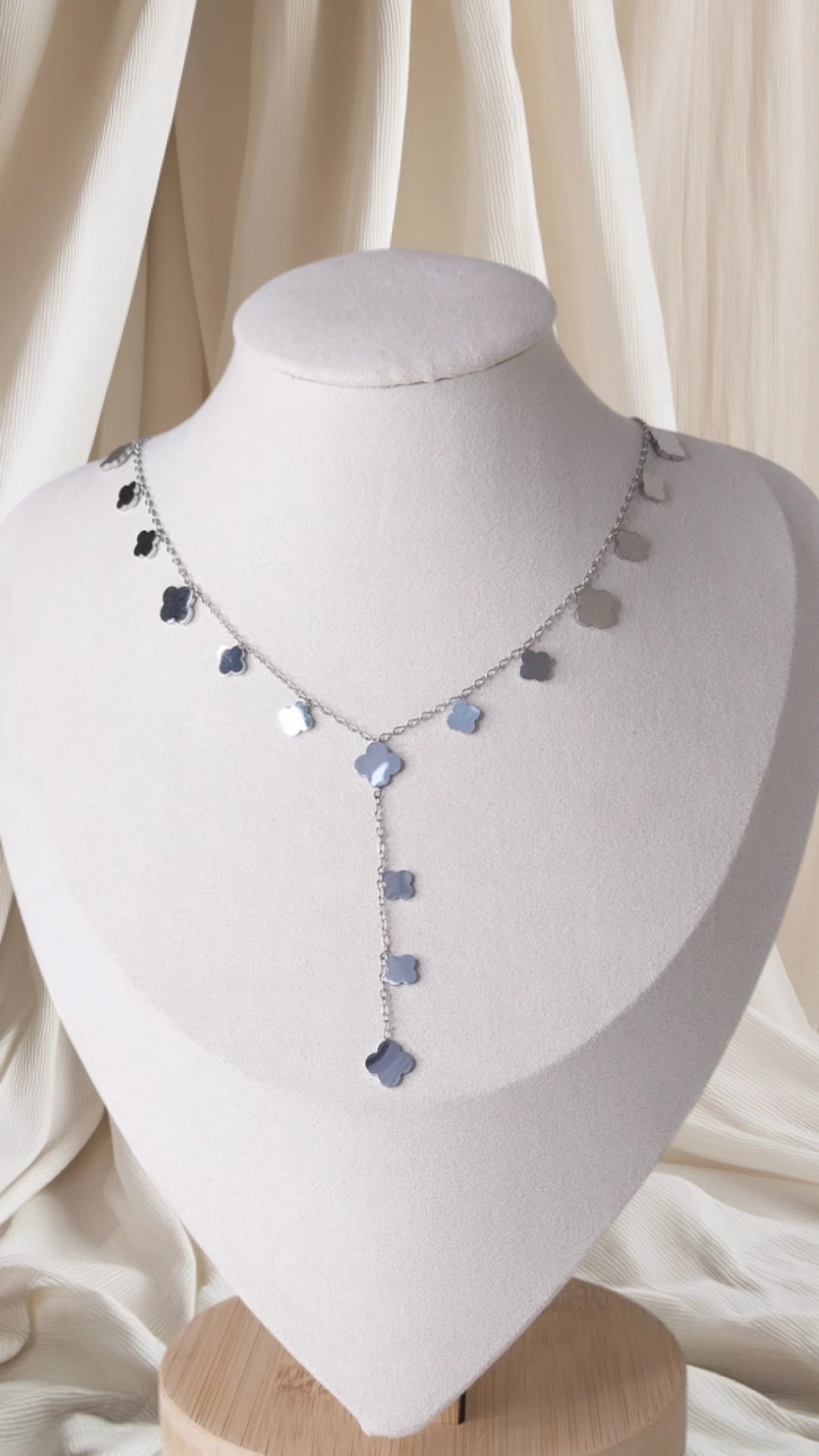 Collier argenté Trèfle des prés