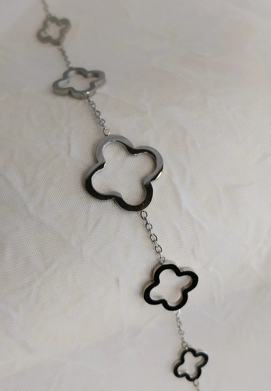 Bracelet argenté  Trèfle champêtre