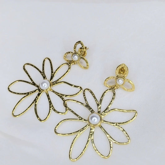 Boucles d'oreilles dorées L’orchidée