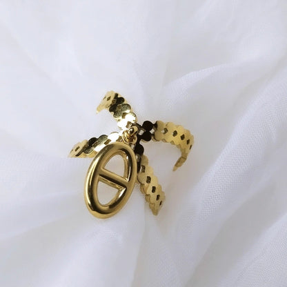 Bague dorée Glycine